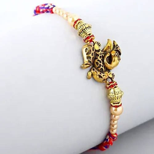 Ganesha Rakhi & Cadbury Silk In Bhai Ho To Aisa Sleeve
